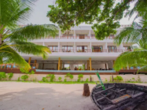 Kiha Beach Hotels in Dharavandhoo Island