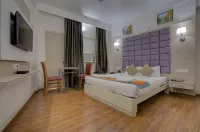 Hotel Mahadev Palace