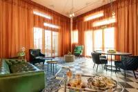 Bachar House - Fattal Colors