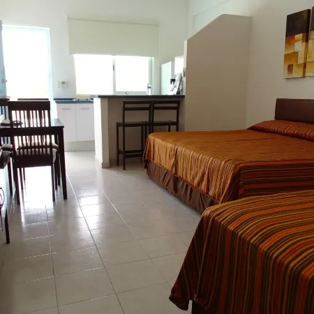 Aparthotel Siete 32