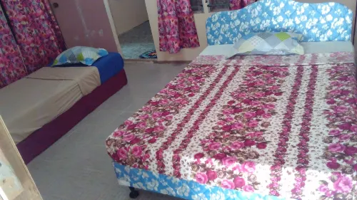 Nacula Homestay - parking