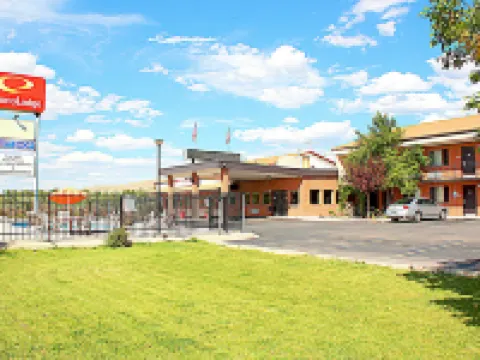 Econo Lodge Salina Scenic Route 89 & I-70 Hotels in Salina