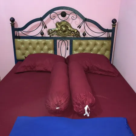 Aini Home Stay