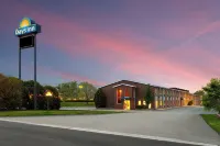 Days Inn by Wyndham Rockford I-90 Casino District Hotels in Rockford