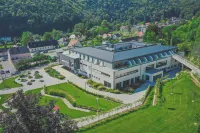 Nuhr Medical - Hotel & Restaurant Các khách sạn gần Die Frauenbergstiege