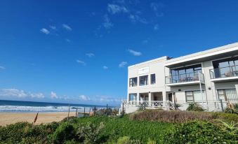 On the Beach Guesthouse Jeffreys Bay