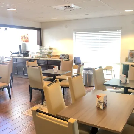 Quality Inn & Suites