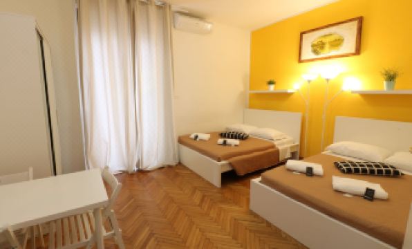 Guest House Pirelli Milano