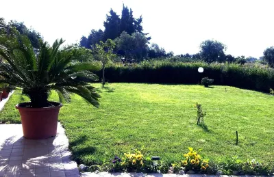 Bed & Breakfast la Villetta Hotels in Steccato di Cutro