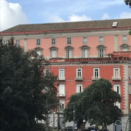 Interno 10 Cavour Отели рядом с достопримечательностью «Площадь Пьяцца-Кавур»
