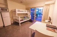 Onslow Beach Resort Hotels in Onslow