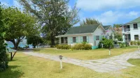 Oualie Beach Resort Hotels near Pinneys beach