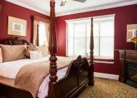 Almondy Inn