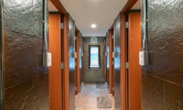Phobphan Hostel