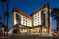 Rio Hotel by Bourbon Curitiba Aeroporto Hotel a 