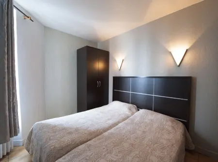 Hotel du Globe 18 Отели рядом с достопримечательностью «Jardins d'Eole»