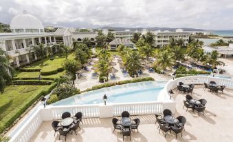 Grand Palladium Lady Hamilton Resort & Spa - All Inclusive