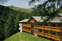 Boscone Suite Hotel