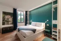 Just in Front - by Myhomeincomo Hotel di Cernobbio