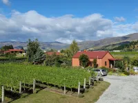 River Rock Estate Hotels in Cromwell