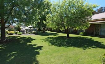 Mansfield Valley Motor Inn