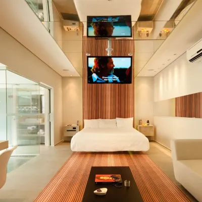 لوش موتل إيبيرانجا Hotels near متحف باوليستا