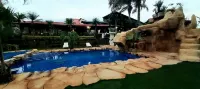 Hotel Monte Campana Heredia - piscina