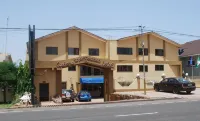 安波瑪飯店