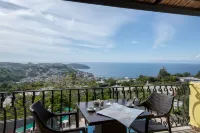 Hotel Ape Regina فنادق في كازاميتشيولا تيرمي