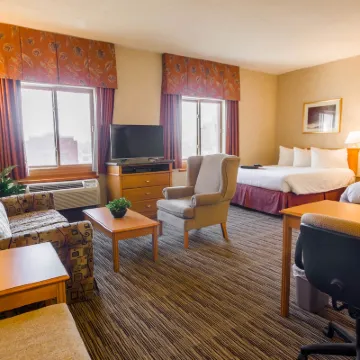 Humphry Inn and Suites Hotels near Royal Aviation Museum of Western Canada