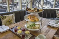 The Three Swans Hotel, Market Harborough, Leicestershire - breakfast