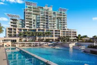 Pelican Waters Resort - Pools