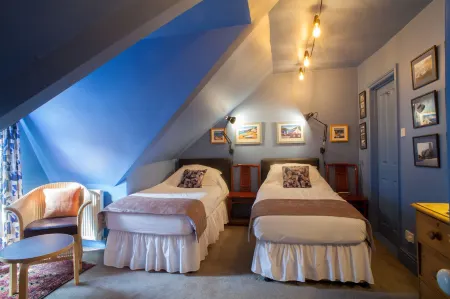 Hill View House Bed & Breakfast Отели рядом с достопримечательностью «Дартмут Касл»