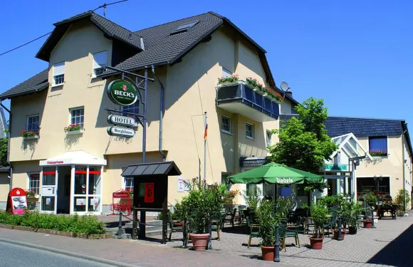 布爾格克拉爾斯酒店