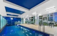 Proximity Waterfront Apartments Hotels in Margate