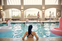 Embassy Suites by Hilton Los Angeles Downey - Pools