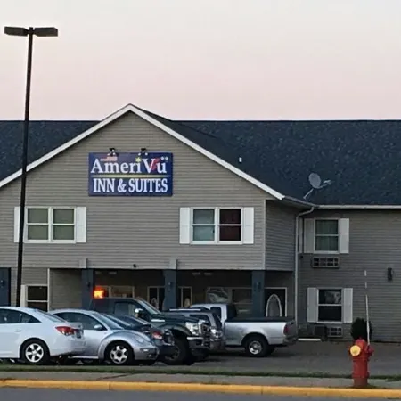 AmeriVu Inn & Suites New Richmond