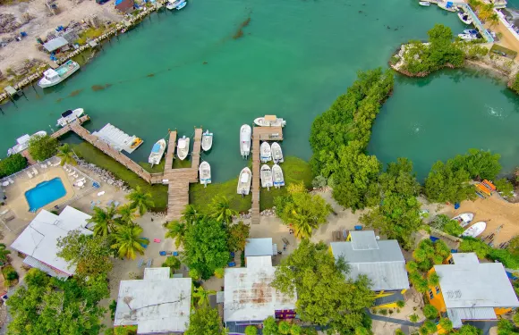 皮普船長碼頭休閑酒店