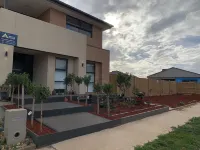 Apple House Truganina Hotels in Laverton