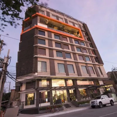 蜂巢酒店 鄰近卡穆宁地铁站的酒店