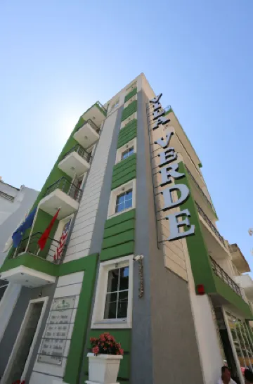 Vila Verde市中心飯店