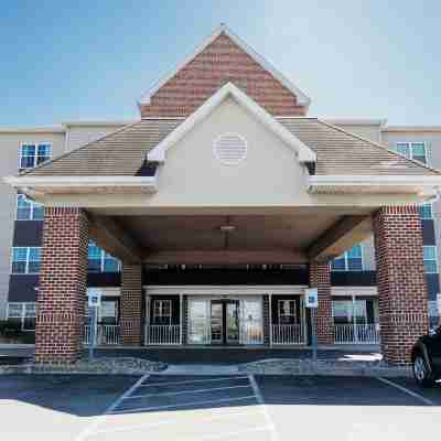 Parkview Inn & Suites, Lancaster Amish Country, PA Hotel Exterior