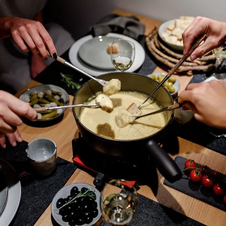 Eva Serviced Apartments Отели рядом со станцией Riffelberg