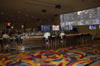 Hollywood Casino St. Louis - bar