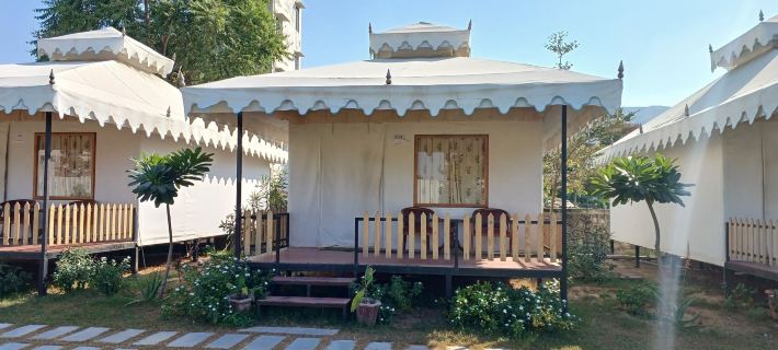 皇家布許卡露營旅館 普什卡住宿飯店
