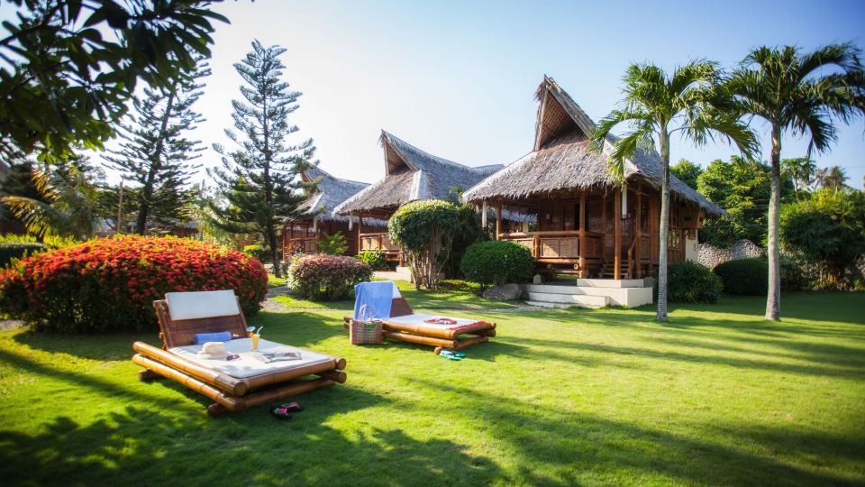 Pura Vida Beach & Dive Resort