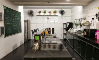Beds in Garden Hostel Sdn Bhd