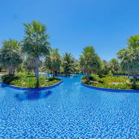 Wyndham Grand KN Paradise Cam Ranh