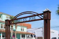 The Blu Boutique Motel - Beach