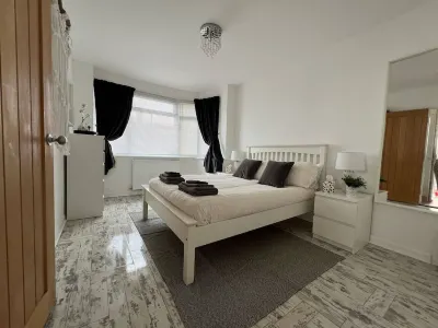 Peaceful Retreat in Southampton's Countryside Hotel dekat Shackleton Accommodation